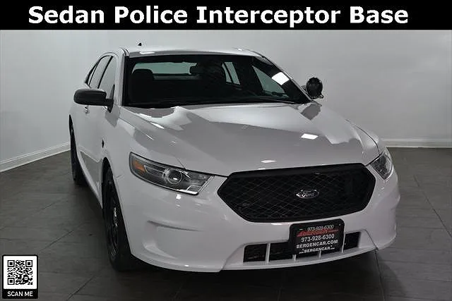 2017 Ford Taurus Police Interceptor image 0