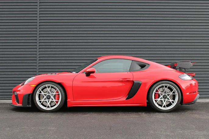2025 Porsche 718 Cayman