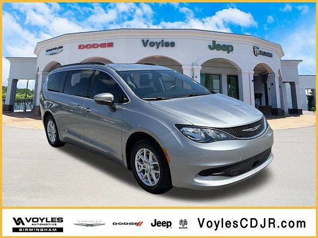 2021 Chrysler Voyager