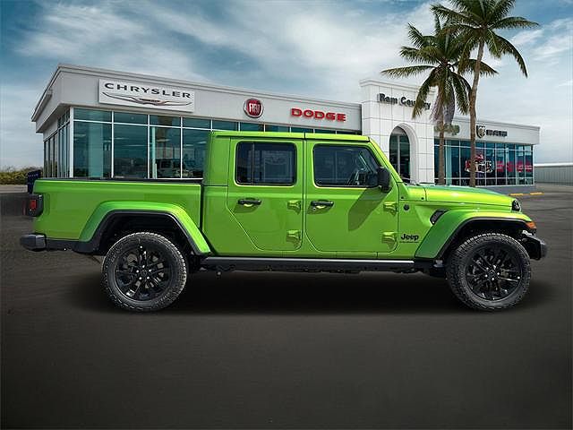 2025 Jeep Gladiator