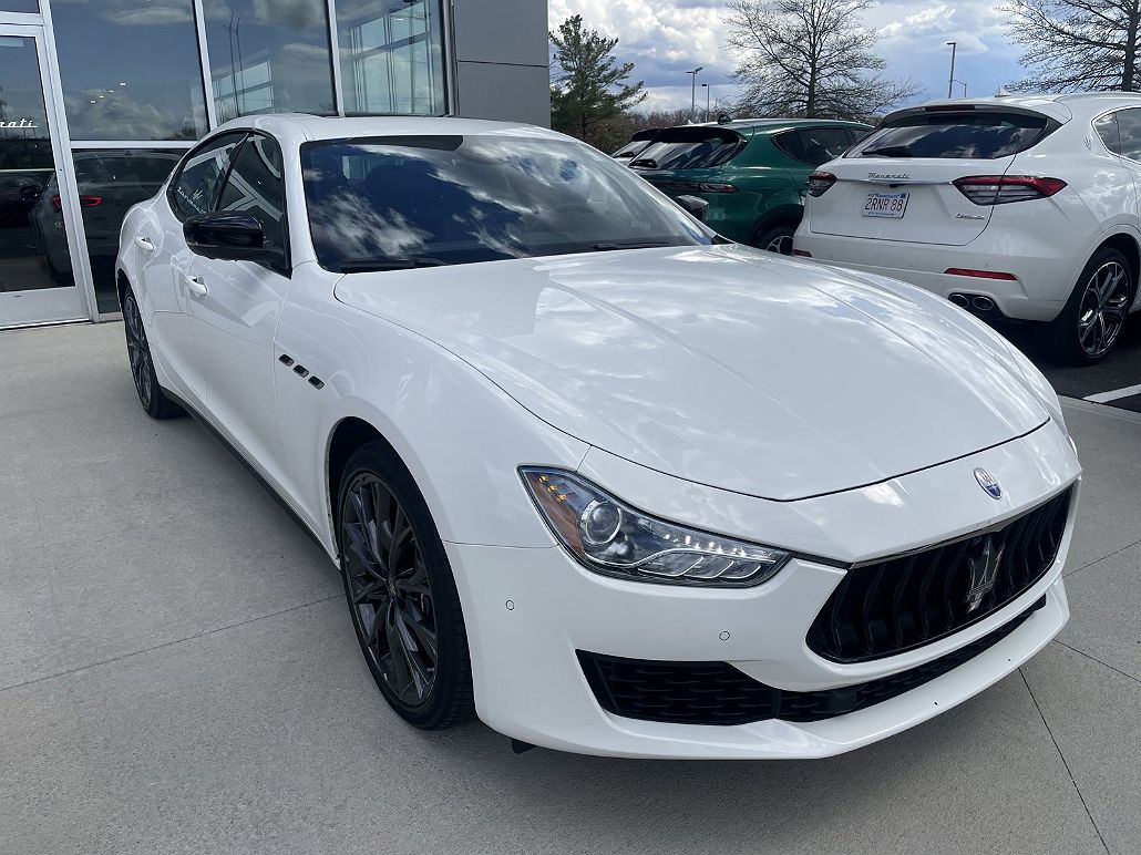2019 Maserati Ghibli S image 4