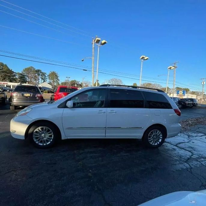 2008 Toyota Sienna
