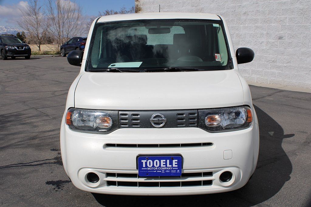 2010 Nissan Cube null image 1