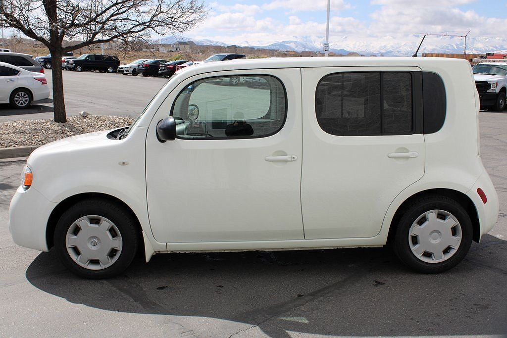2010 Nissan Cube null image 4