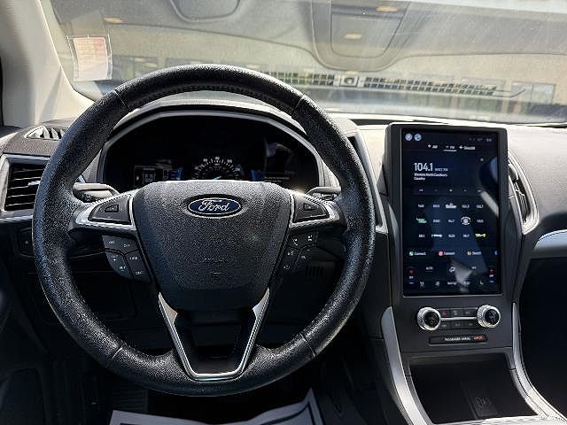 2022 Ford Edge