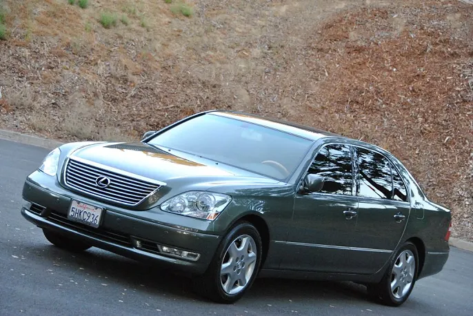 2004 Lexus LS