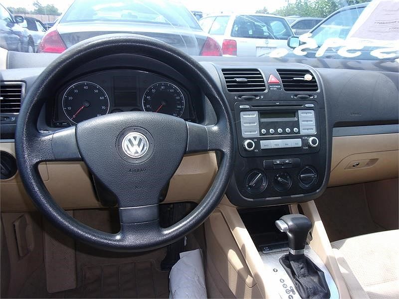 2008 Volkswagen Jetta S image 4