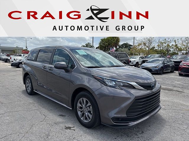2024 Toyota Sienna