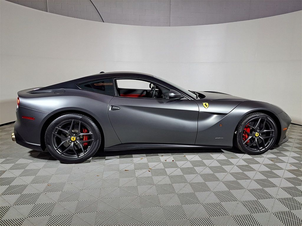 2014 Ferrari F12 Berlinetta image 1