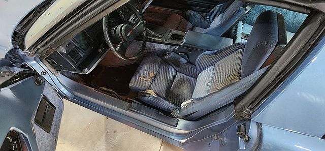 1985 Chevrolet Corvette null image 1