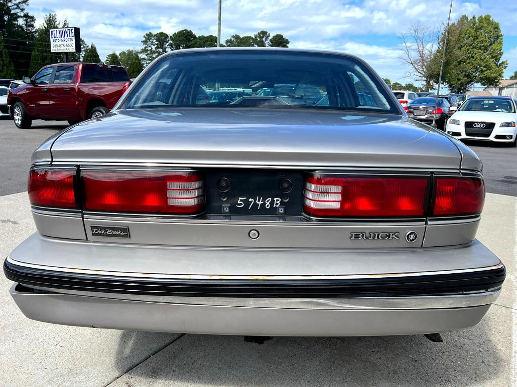 1995 Buick LeSabre Custom image 5