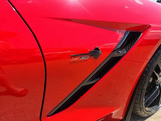 2017 Chevrolet Corvette Z51 image 5