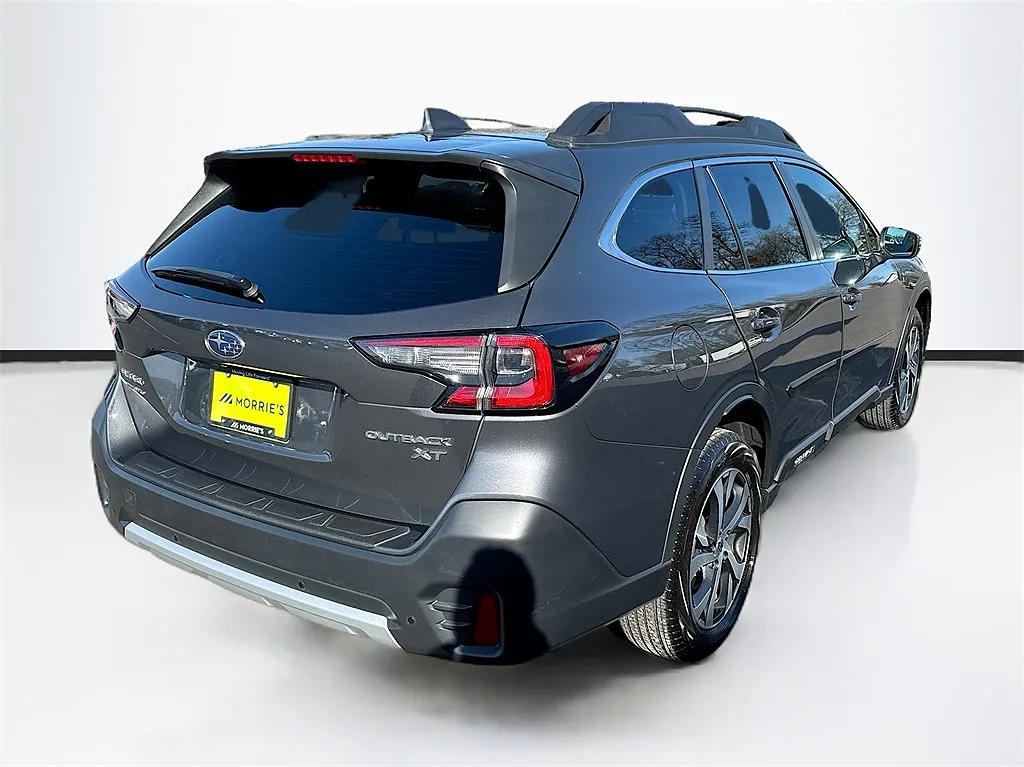 2022 Subaru Outback Limited image 4