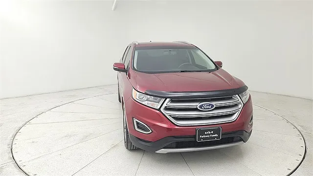 2017 Ford Edge