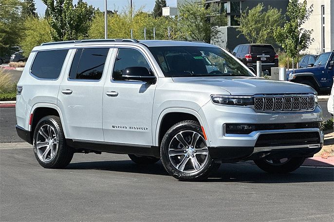 2023 Jeep Grand Wagoneer
