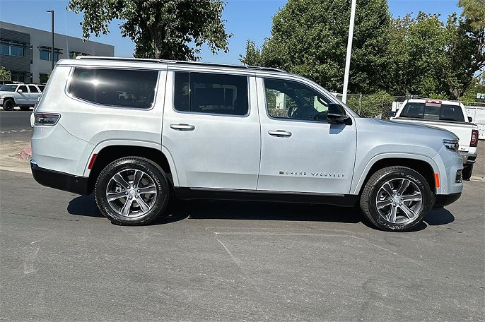 2023 Jeep Grand Wagoneer