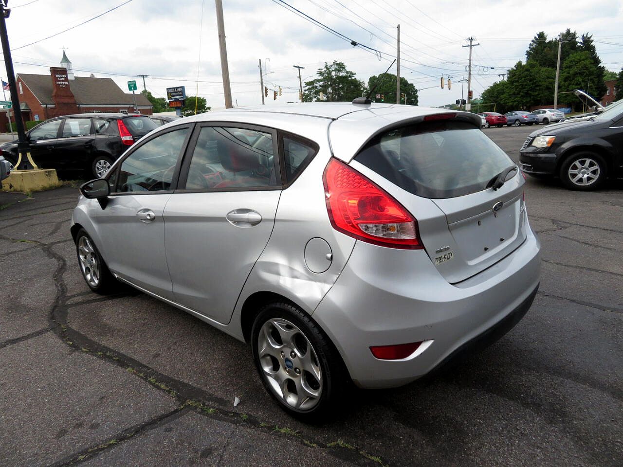 2012 Ford Fiesta SES image 6