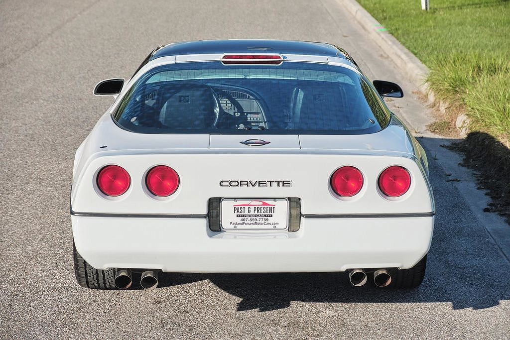 1990 Chevrolet Corvette null image 63