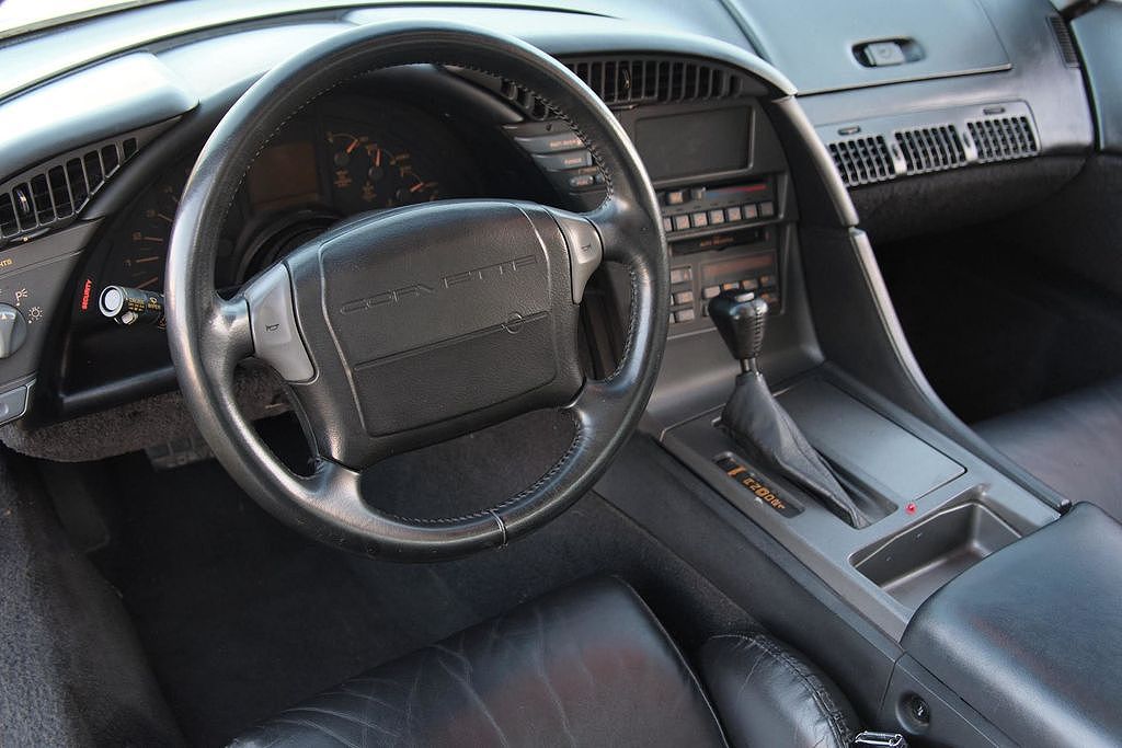 1990 Chevrolet Corvette null image 90