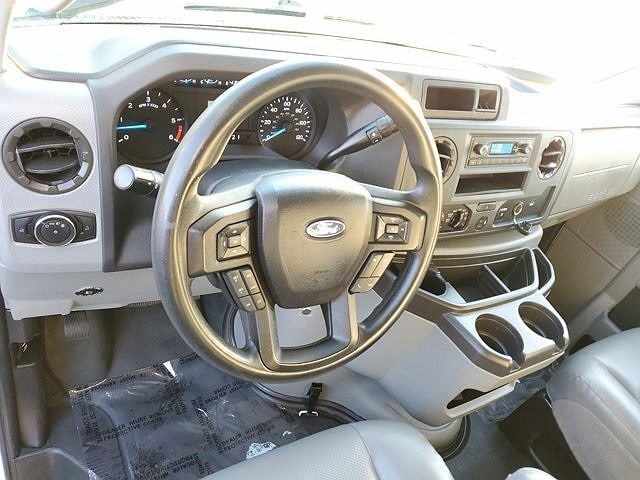 2021 Ford Econoline E-350 image 5