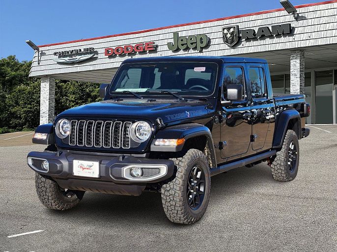 2025 Jeep Gladiator