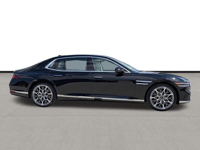 2026 Genesis G90