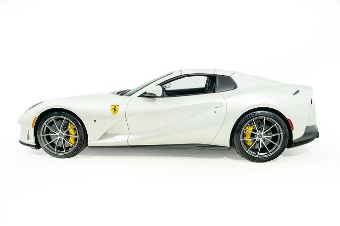 2021 Ferrari 812 GTS