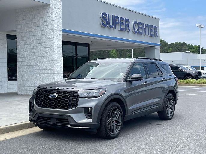 2025 Ford Explorer