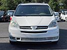 2004 Toyota Sienna XLE Limited image 18