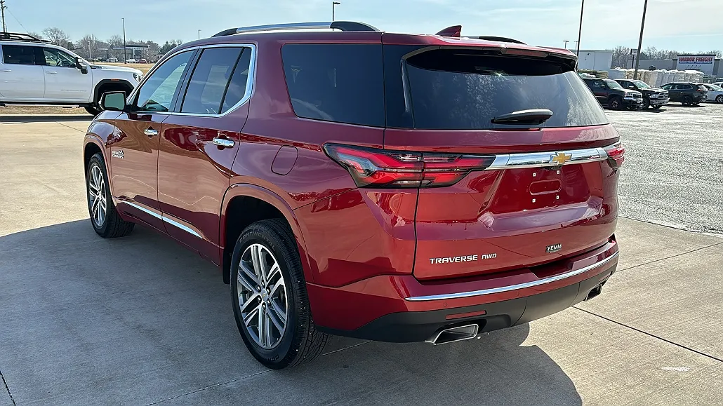 2023 Chevrolet Traverse High Country image 5