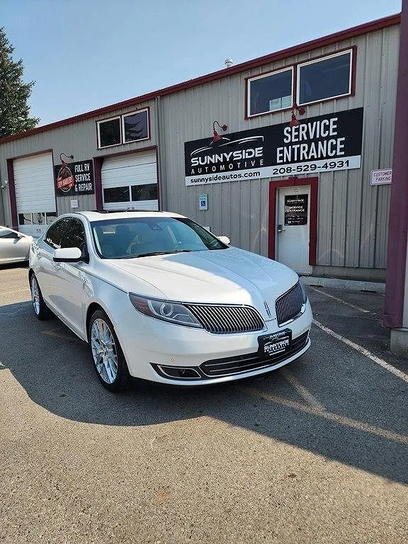 2014 Lincoln MKS