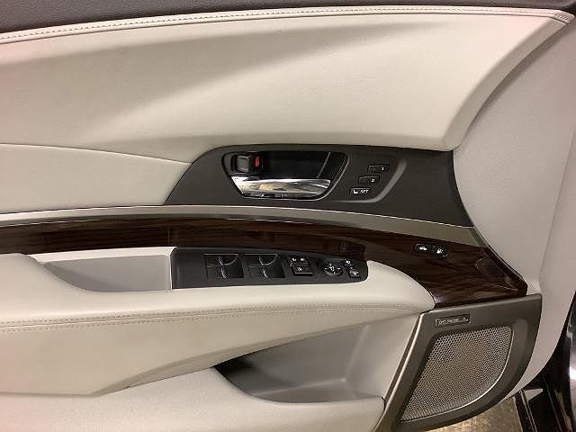 2017 Acura RLX Advance image 14