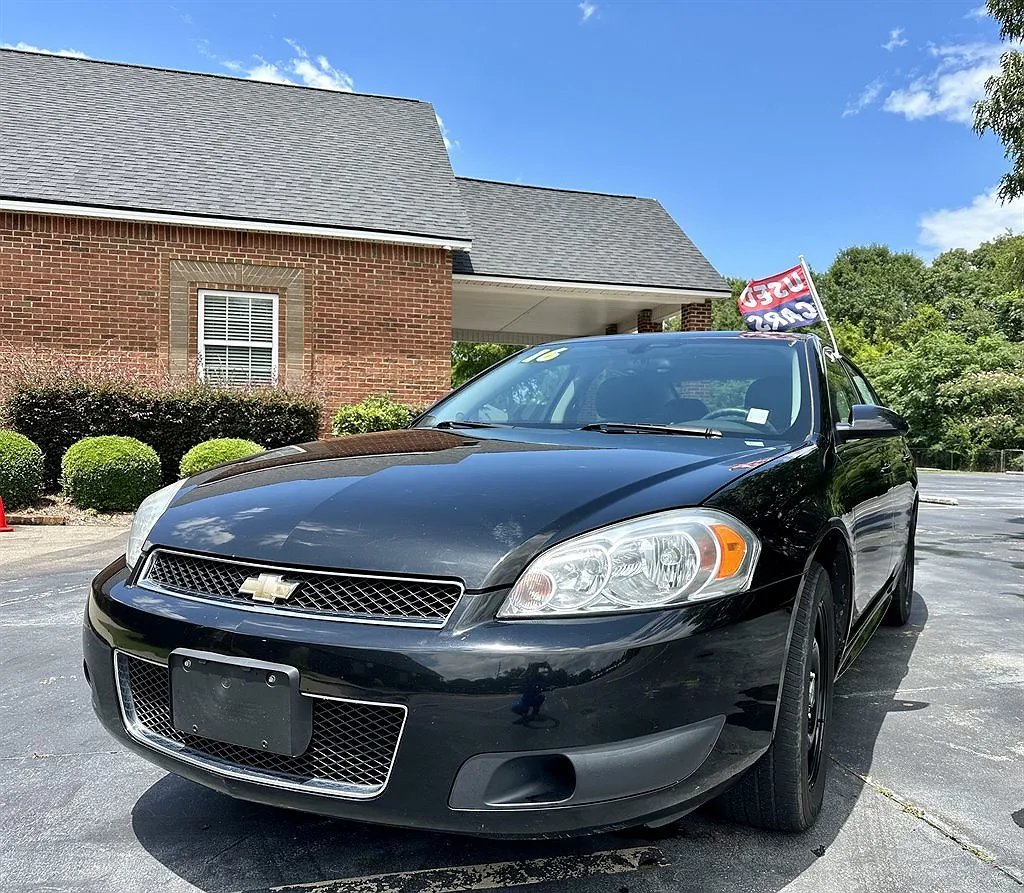 2016 Chevrolet Impala Police image 2