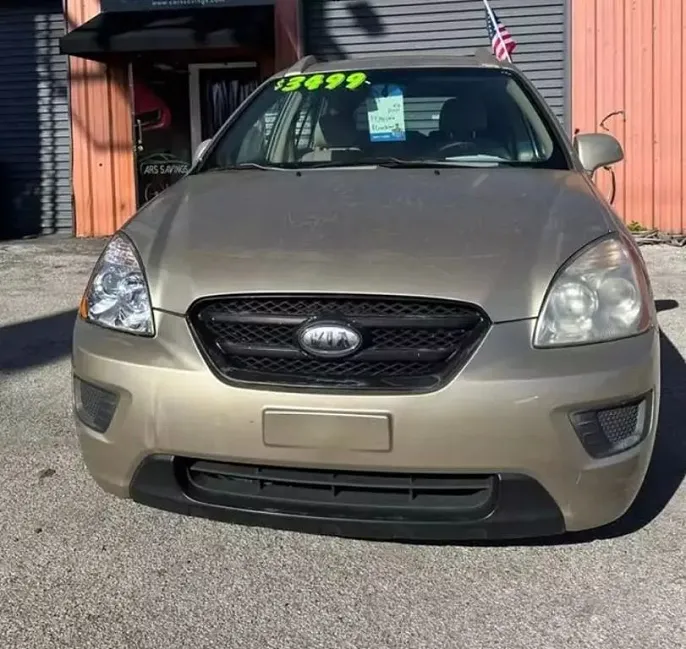 2007 Kia Rondo