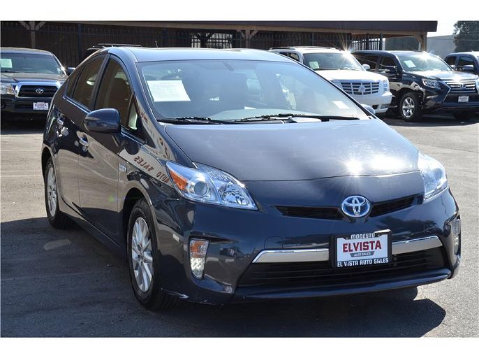 2014 Toyota Prius Plug-in