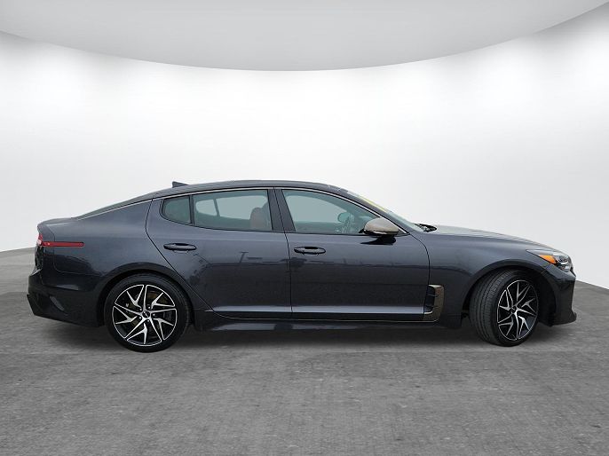 2023 Kia Stinger