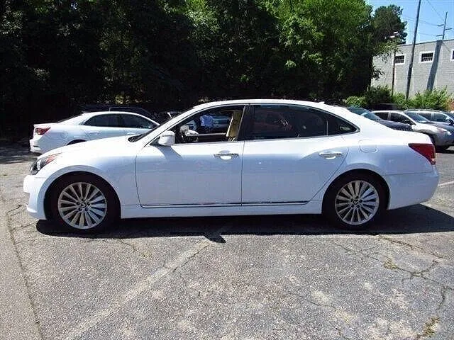2014 Hyundai Equus