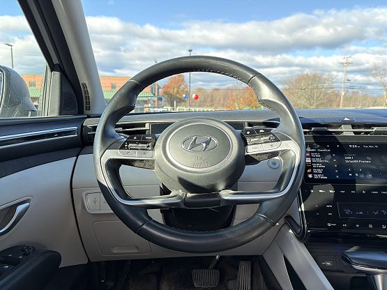 2024 Hyundai Tucson SEL Convenience photo 2