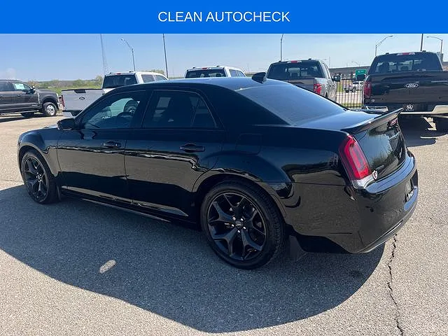 2022 Chrysler 300