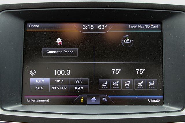 2015 Lincoln MKT null image 21