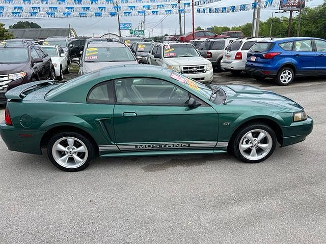 2001 Ford Mustang GT image 3