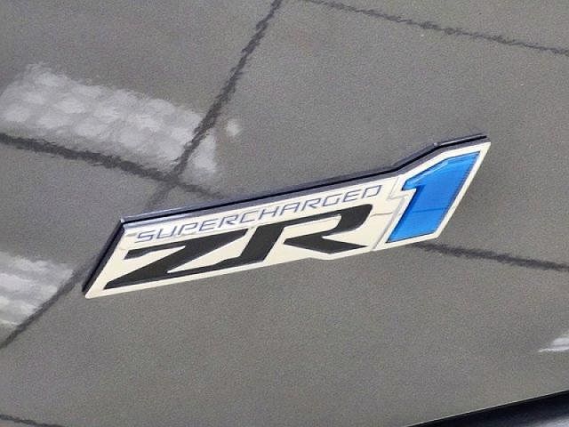 2009 Chevrolet Corvette ZR1 image 4