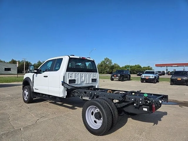 2025 Ford F-450