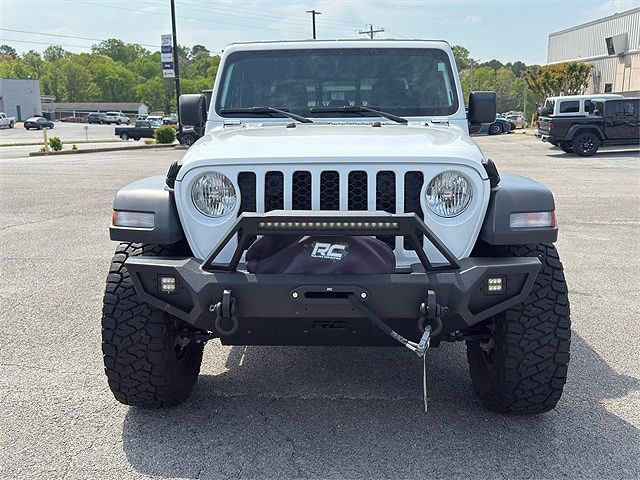 2023 Jeep Gladiator