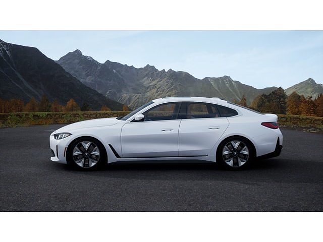 2026 BMW i4