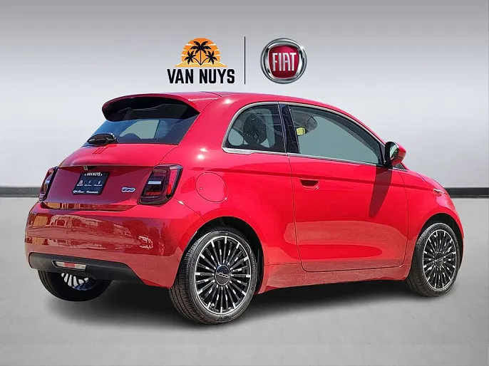 2024 Fiat 500e
