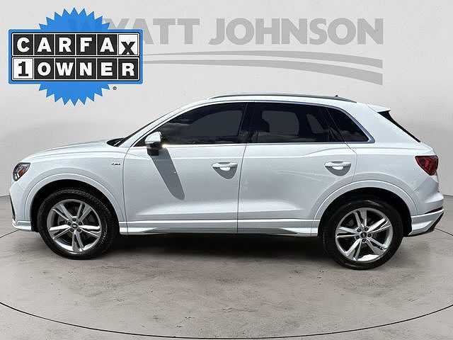2022 Audi Q3