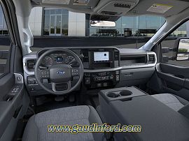 2025 Ford F-250