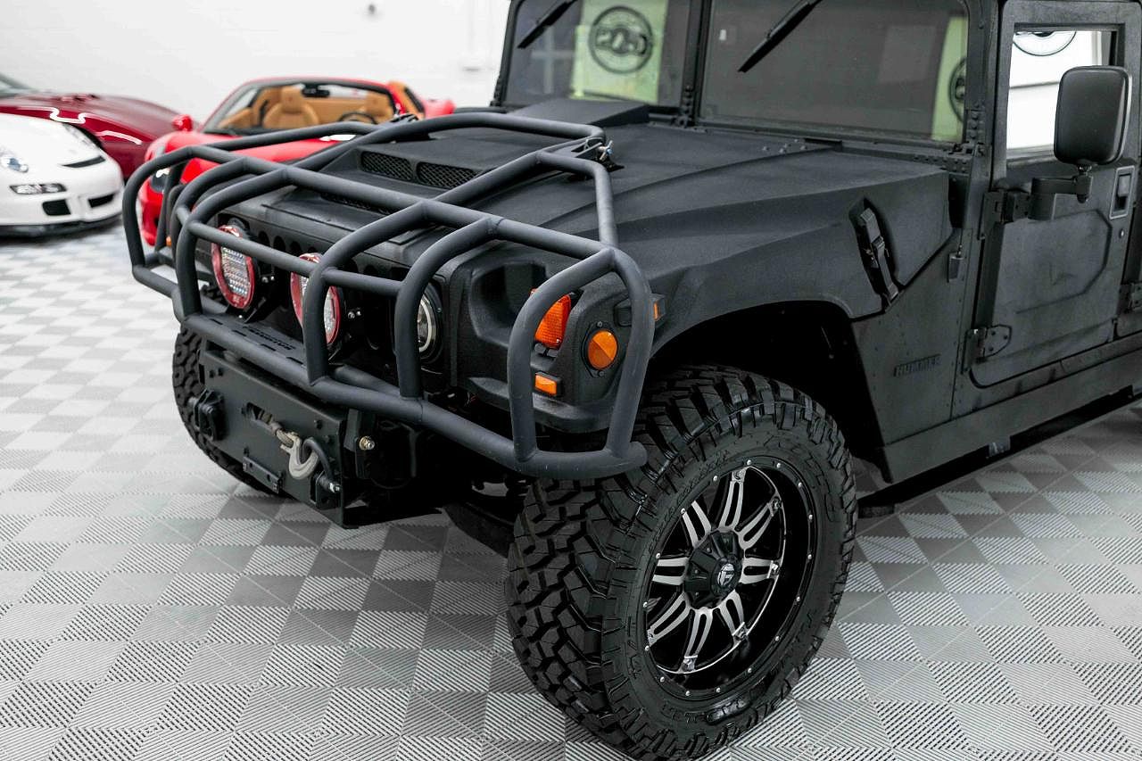1999 AM General Hummer