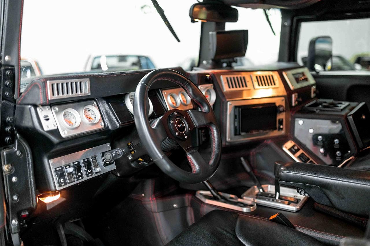 1999 AM General Hummer